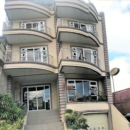 Rl Veranda Suite Baguio City Exterior foto